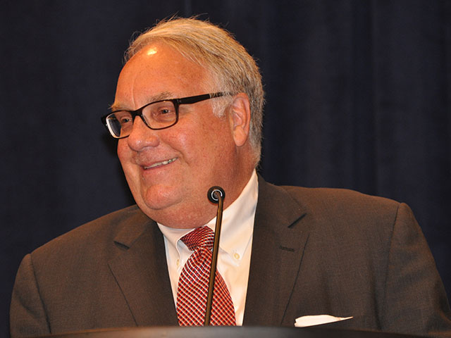 Howard Buffett said at the USDA Ag Outlook Forum on Thursday that he opposes EPA&#039;s controversial waters of the U.S. rule and it may be impossible for farmers to comply with it. (DTN photo by Chris Clayton)